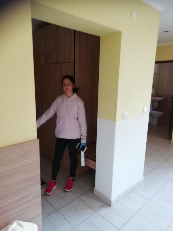 Трите Щерки Trjavna Buitenkant foto